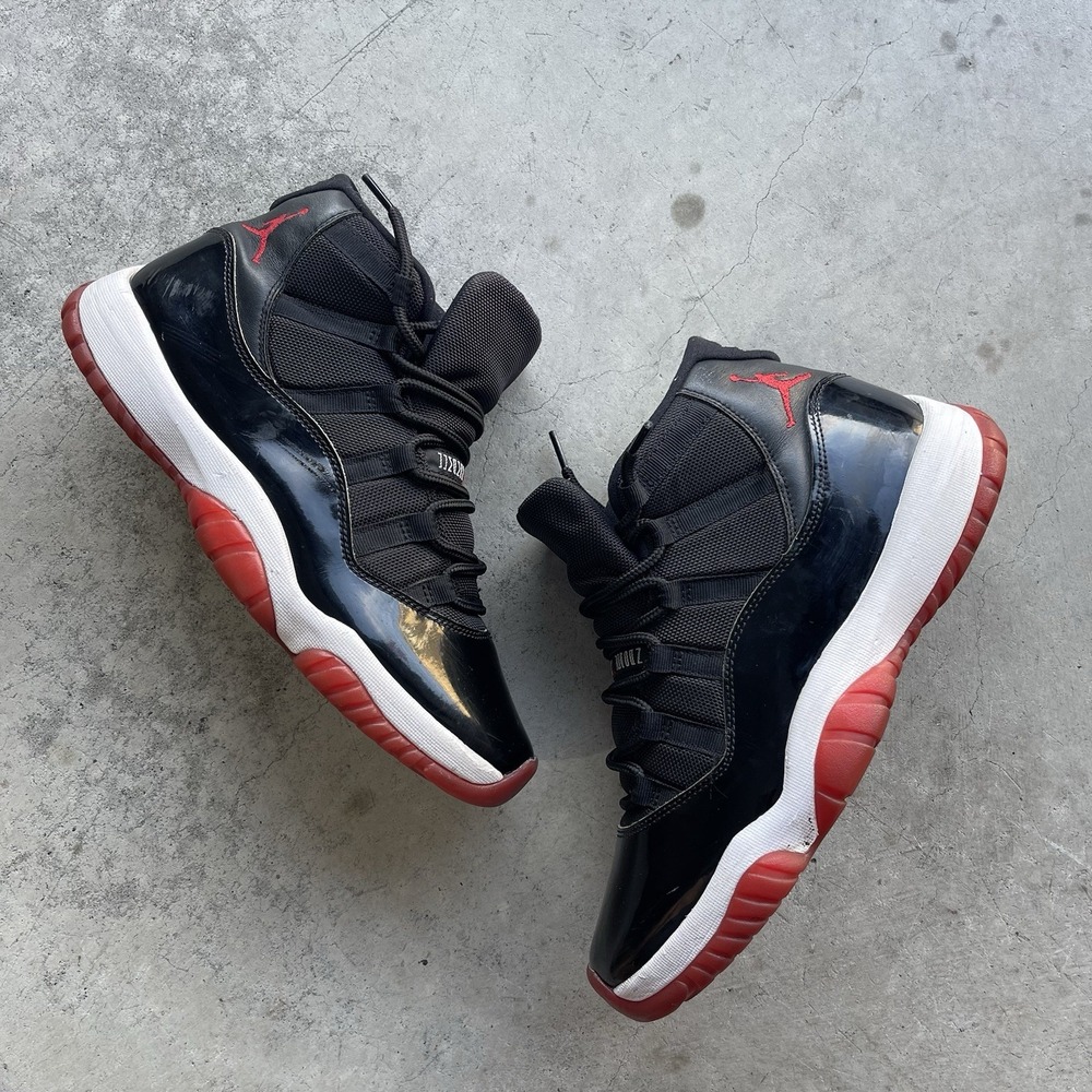 Nike Air Jordan 11 Retro Bred 2019 Size 10.5 Black Red XI 378037-061